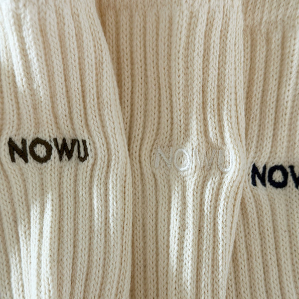 NOWU PlaX™刺繍ソックス