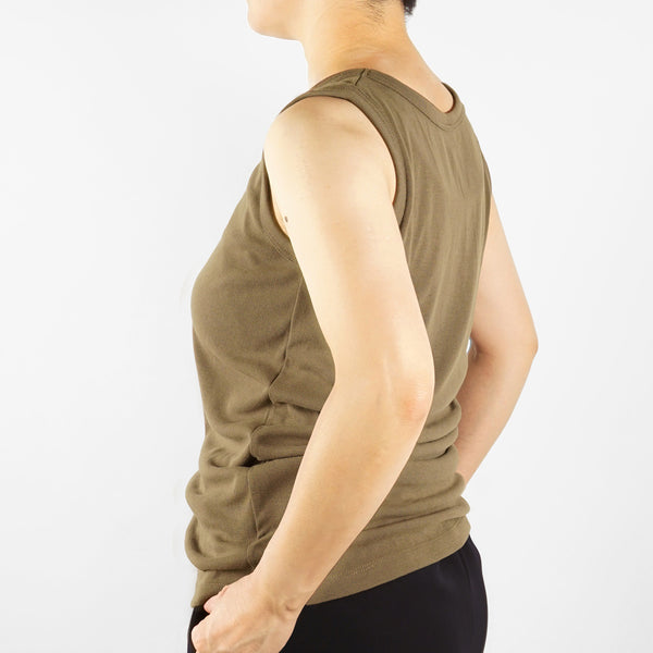 NOWU フライスタンクトップ